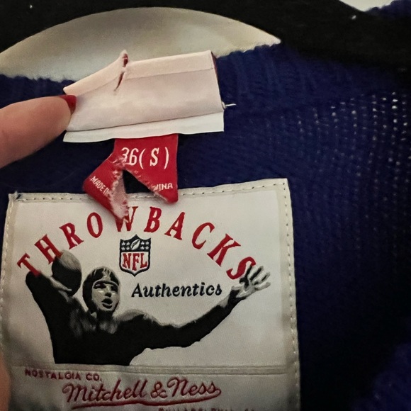 Mitchell & Ness Cowboys throwback sweater size small - Picture 5 of 5